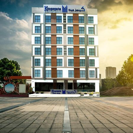 Kingsgate Canal Hotel By Millennium Дубай Екстериор снимка
