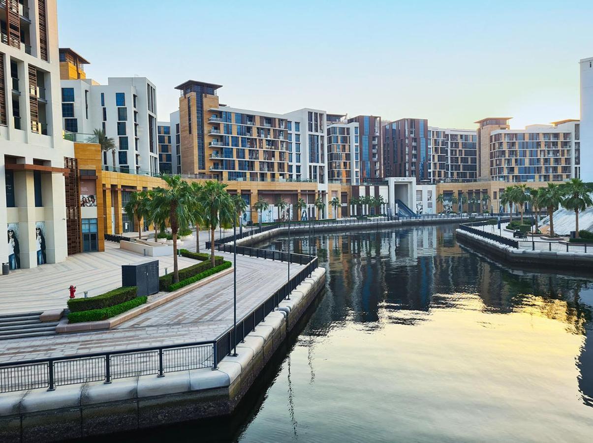 Kingsgate Canal Hotel By Millennium Дубай Екстериор снимка