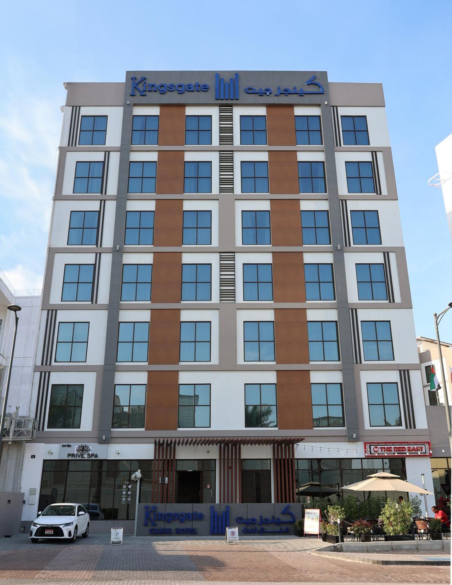 Kingsgate Canal Hotel By Millennium Дубай Екстериор снимка
